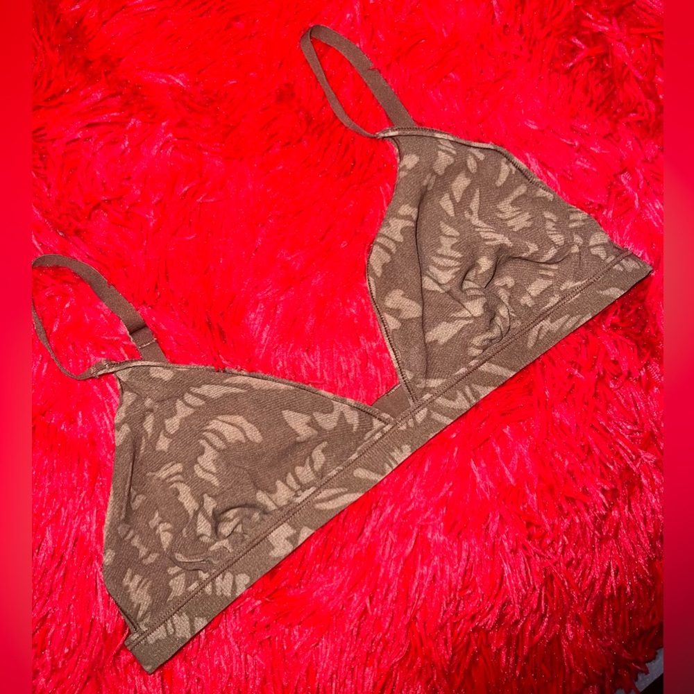 Skims logo Bralette